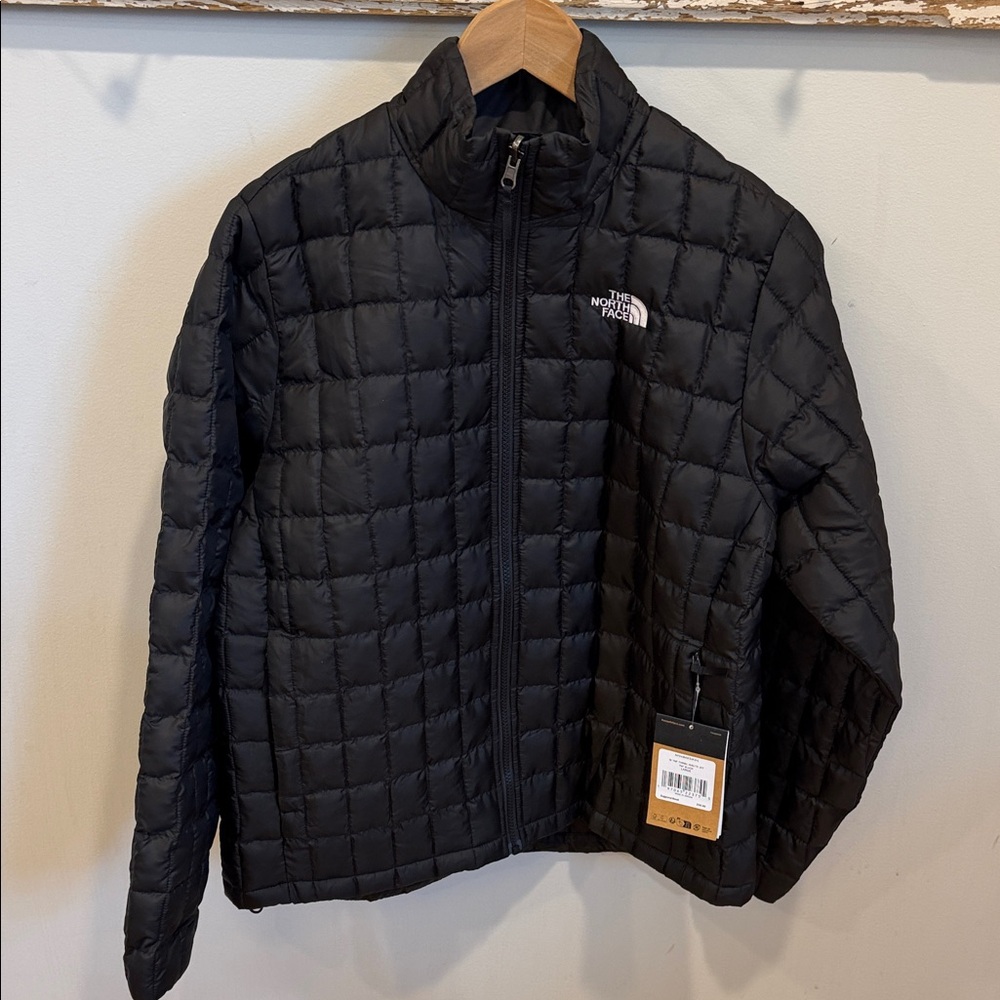 The North Face NWT Thermo Insulation Jacket Size Large
